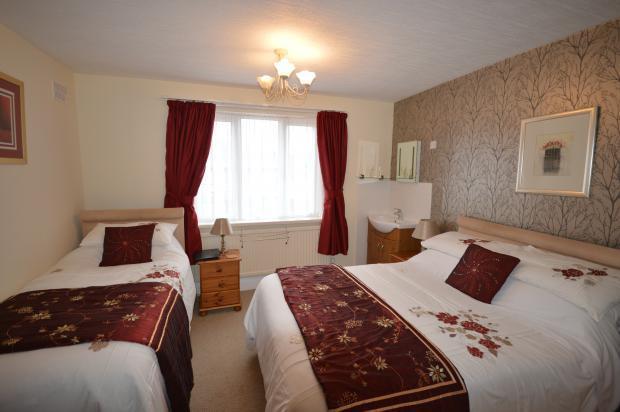 The Hillcrest Hotel Скарбъро Екстериор снимка